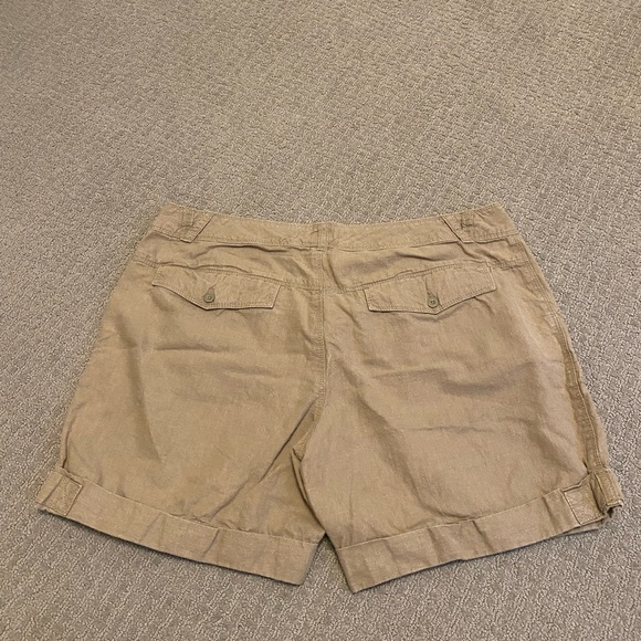 Eastern Mountain Sports shorts - Picture 5 of 8
